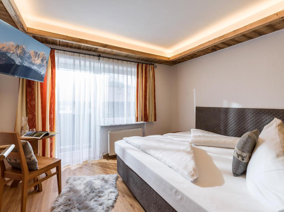 Tennenwirt Guesthouse - Adults Only เซิลล์ ภายนอก รูปภาพ