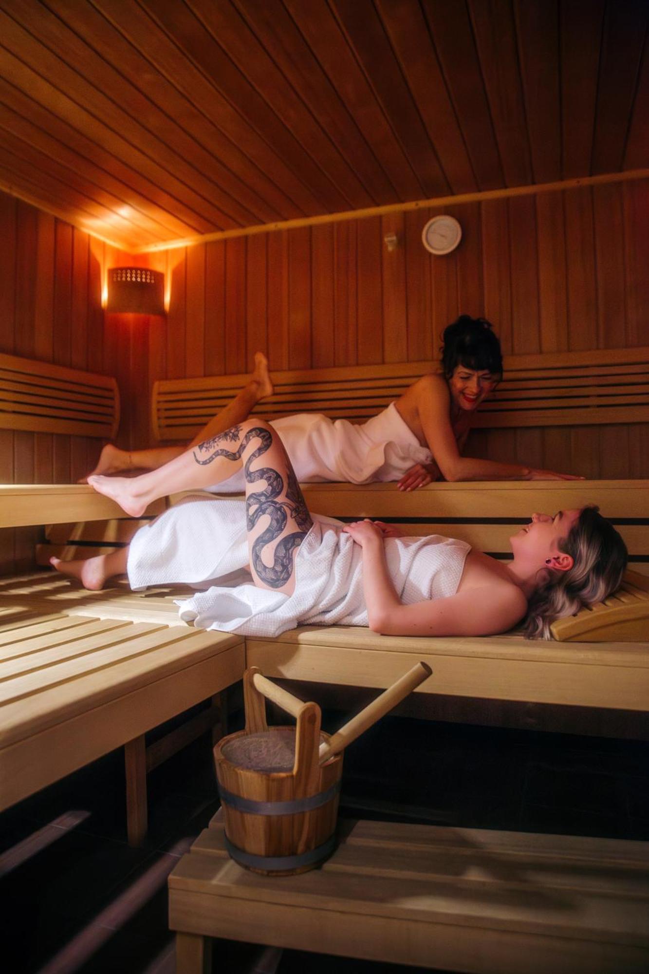 Tennenwirt Guesthouse - Adults Only เซิลล์ ภายนอก รูปภาพ